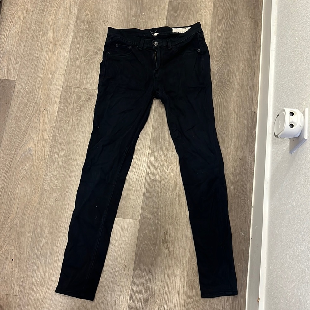 Rag & bone dark jeans! Size 29!
